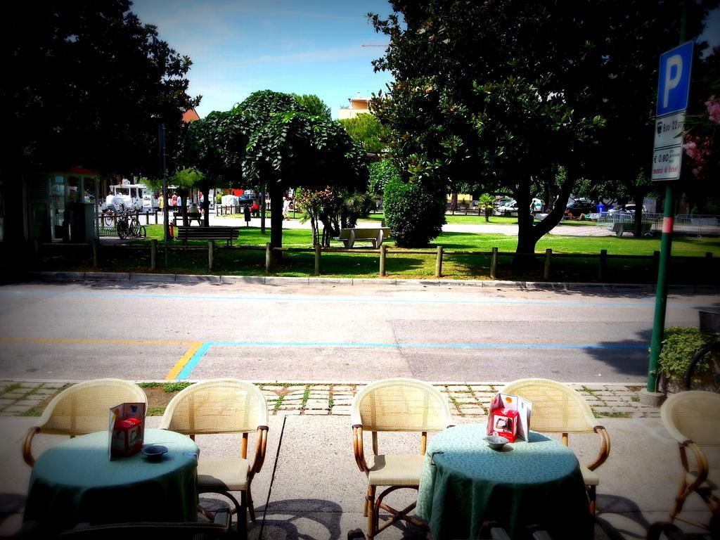 Hotel Zen Lignano Sabbiadoro Oda fotoğraf