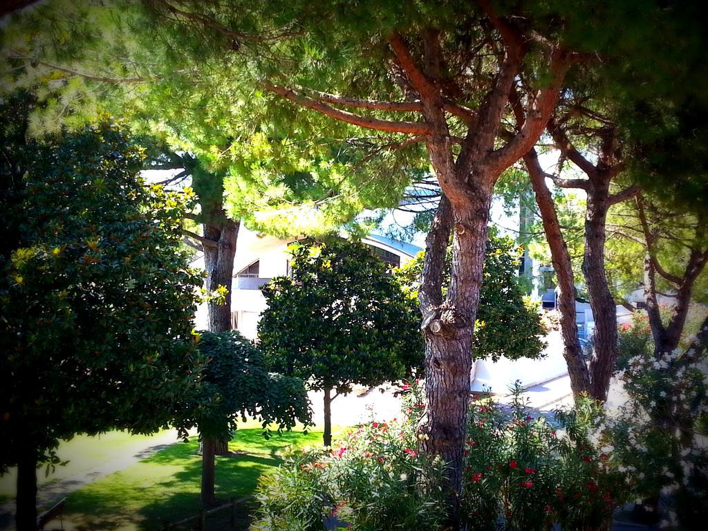 Hotel Zen Lignano Sabbiadoro Dış mekan fotoğraf