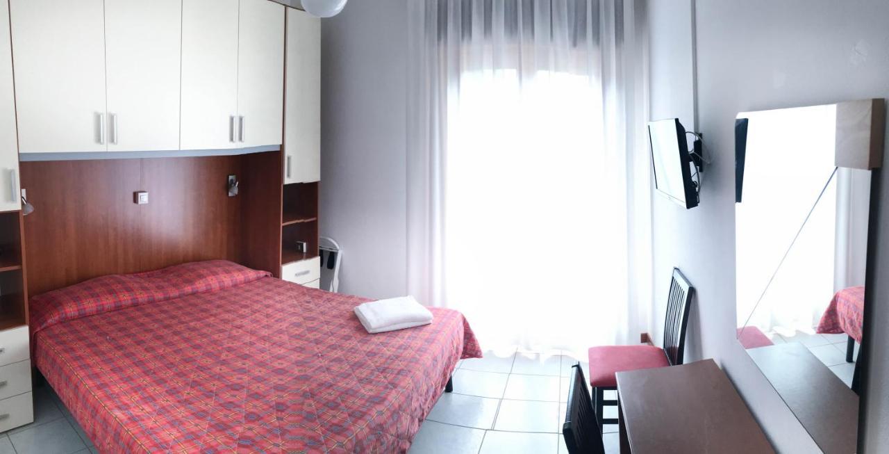 Hotel Zen Lignano Sabbiadoro Dış mekan fotoğraf