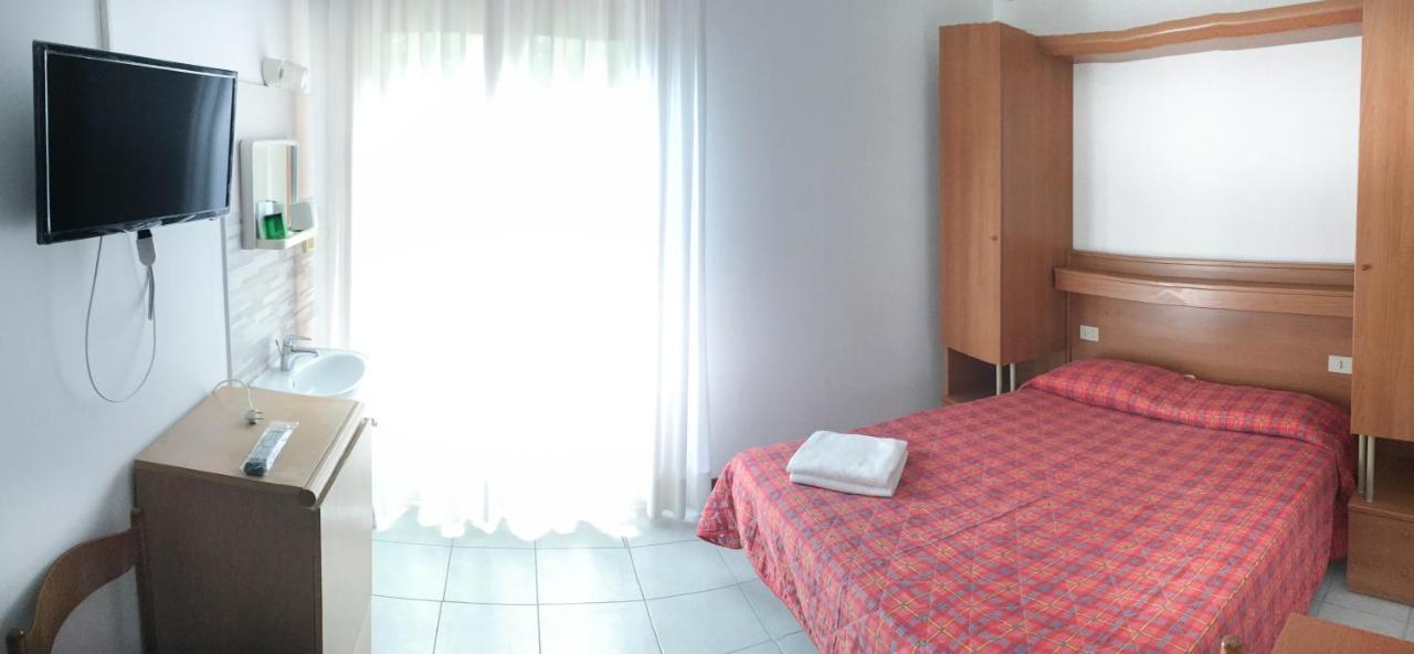 Hotel Zen Lignano Sabbiadoro Dış mekan fotoğraf