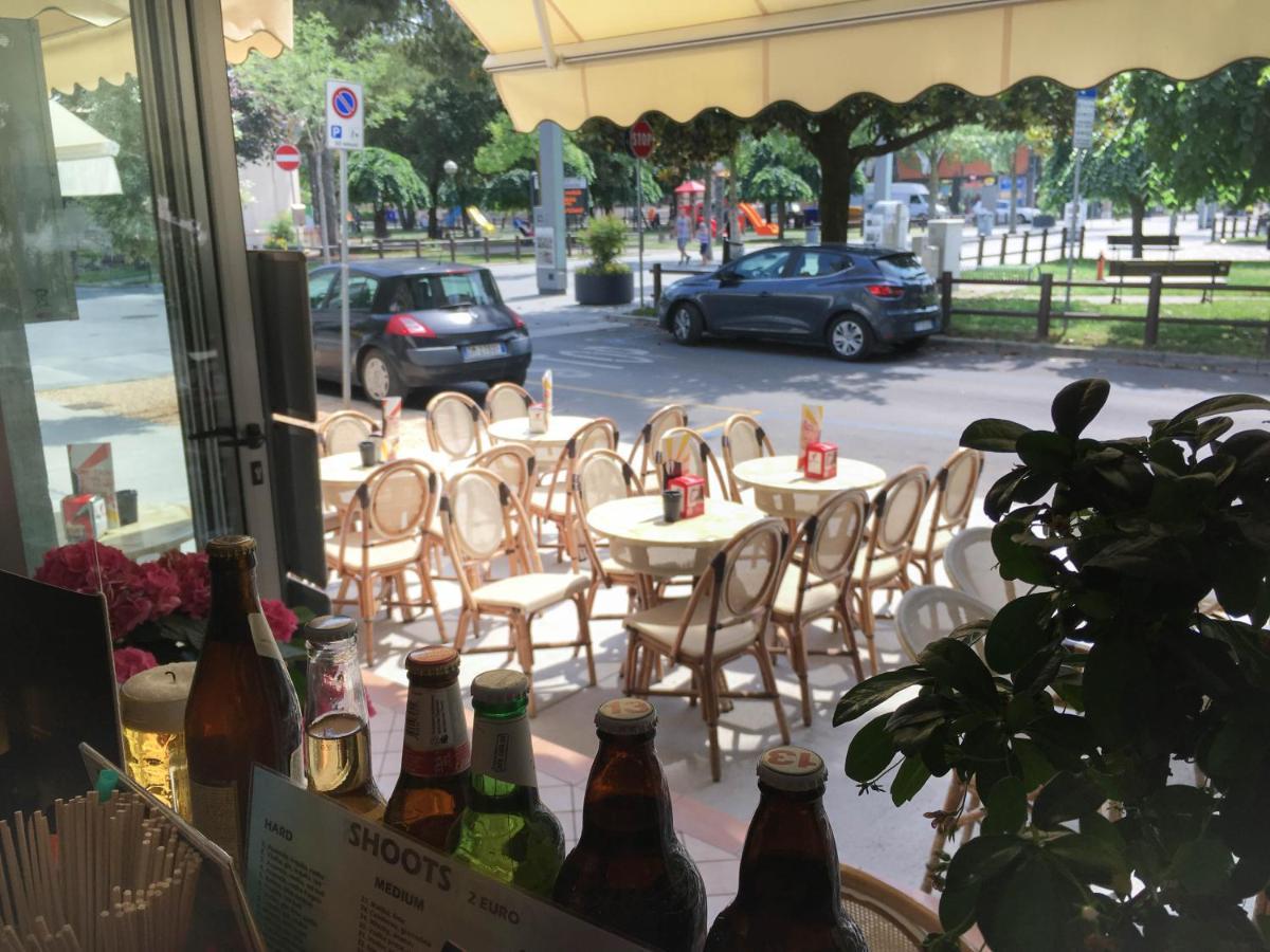 Hotel Zen Lignano Sabbiadoro Dış mekan fotoğraf
