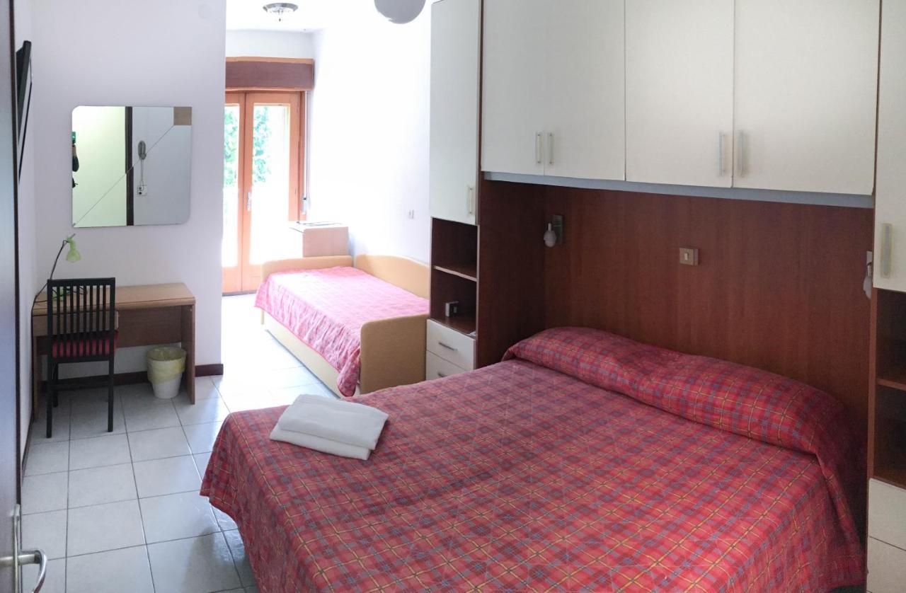 Hotel Zen Lignano Sabbiadoro Dış mekan fotoğraf